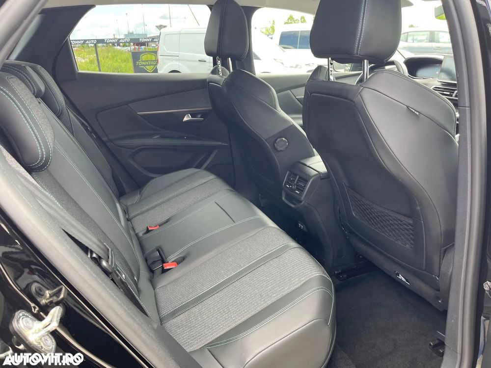 Peugeot 3008 PHEV 225 EAT8 Allure Pack - 25