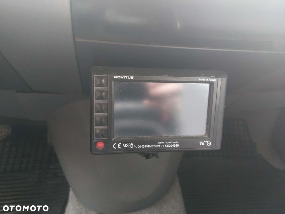 Toyota Prius 1.5 VVT-i Sol (nav) - 9