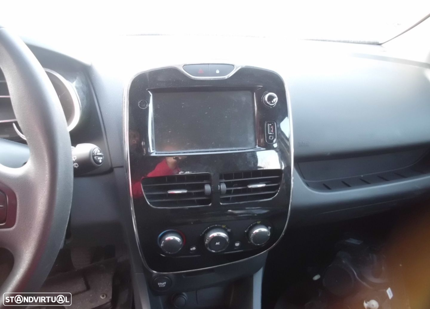 Peças Renault Clio IV (BH) 2012 a 2016 - 43
