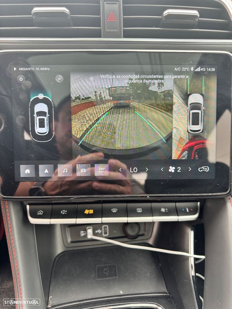 MG ZS Standard Luxury - 13