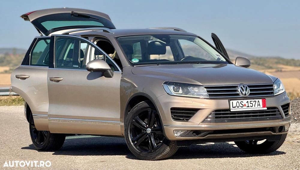 Volkswagen Touareg 3.0 V6 TDI SCR Blue Motion DPF Automatik Terrain Tech Executive Edition - 37