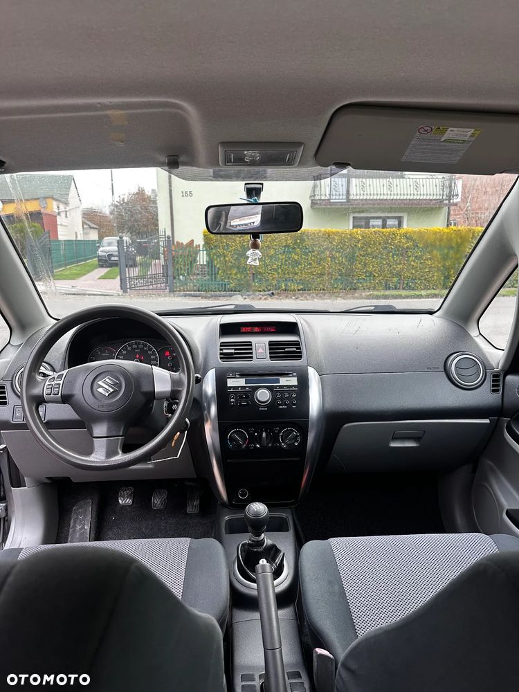 Suzuki SX4 1.6 DDiS Comfort - 12
