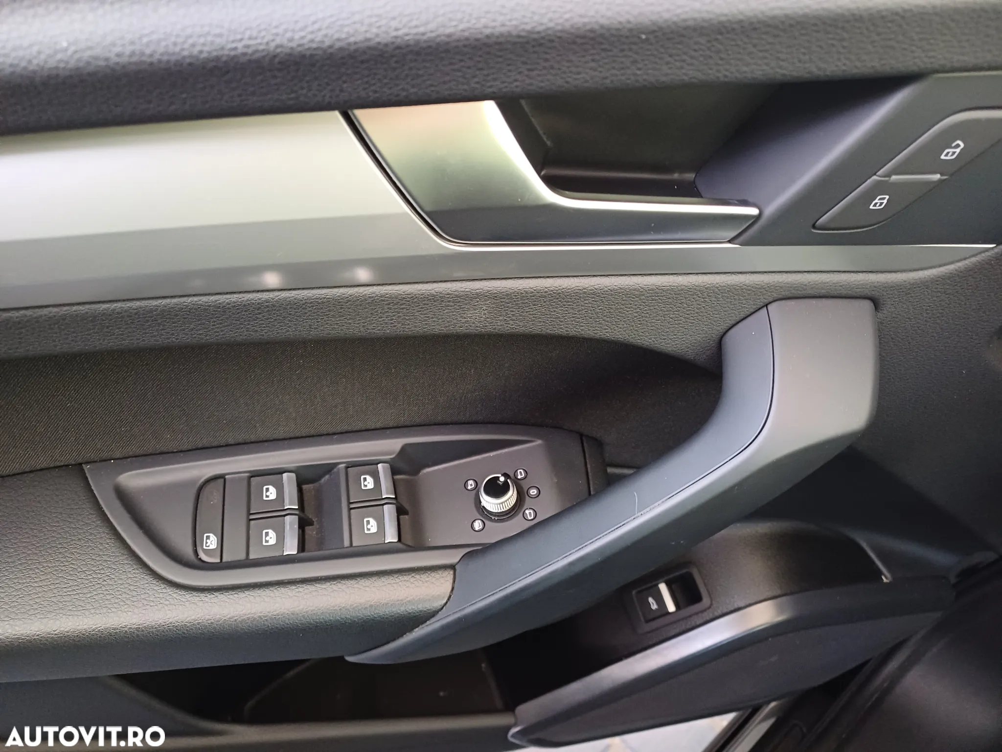 Audi Q5 40 TDI quattro S tronic MHEV Advanced - 7
