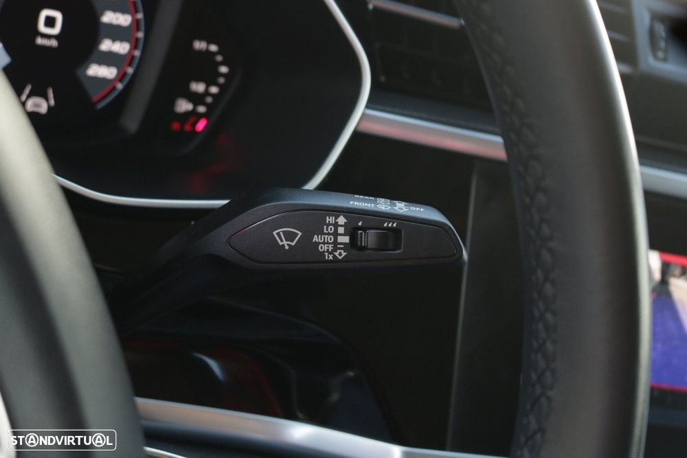 Audi Q3 Sportback 35 TDI S tronic - 36