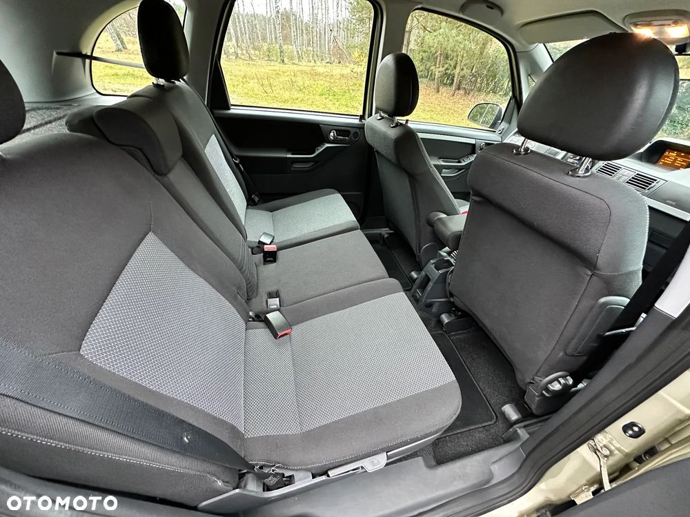 Opel Meriva 1.6 16V Cosmo - 23