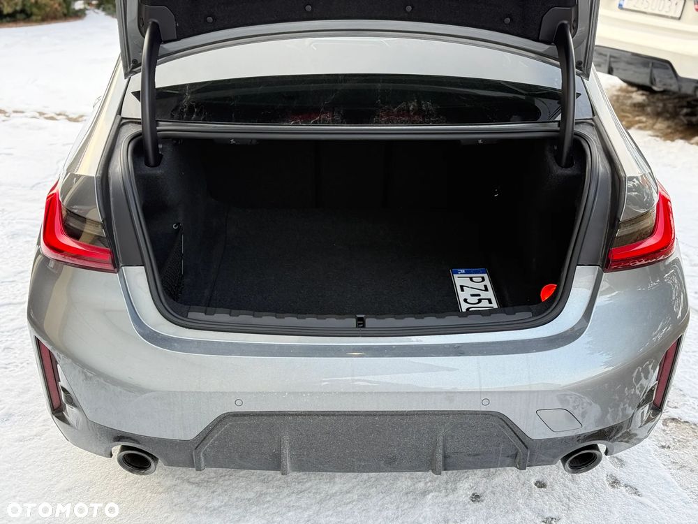 BMW Seria 3 320d xDrive M Sport sport - 14