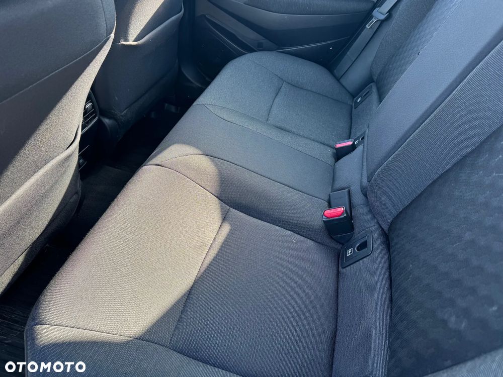 Toyota Corolla 1.8 Hybrid GPF Comfort - 9