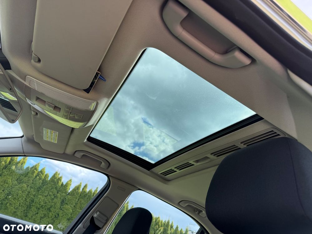 Mercedes-Benz Klasa C 180 Kompressor Automatik Avantgarde - 24