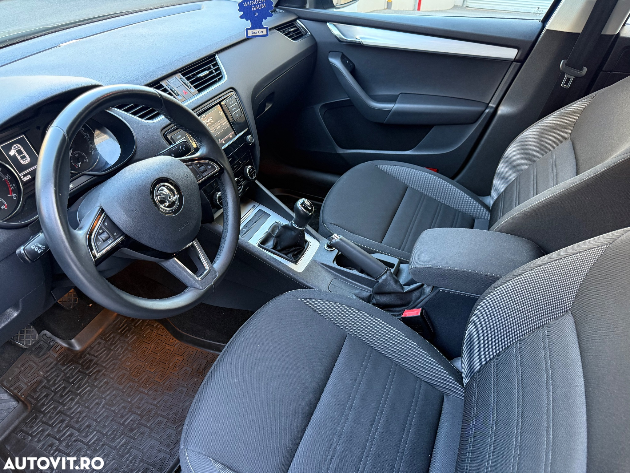 Skoda Octavia - 7