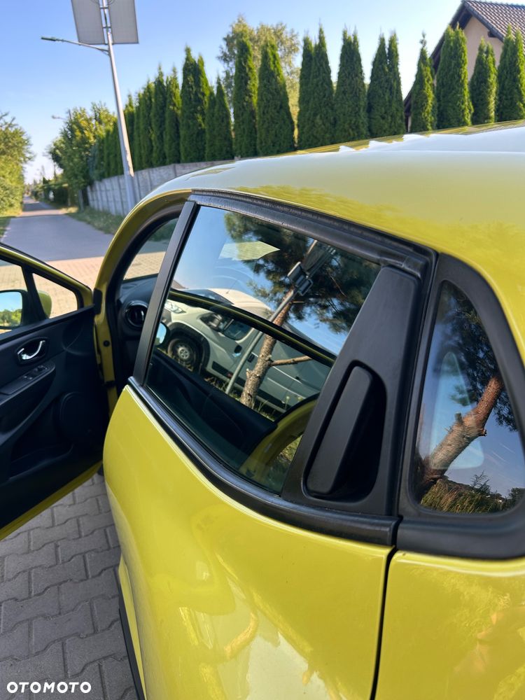 Renault Clio 1.2 16V Life - 20
