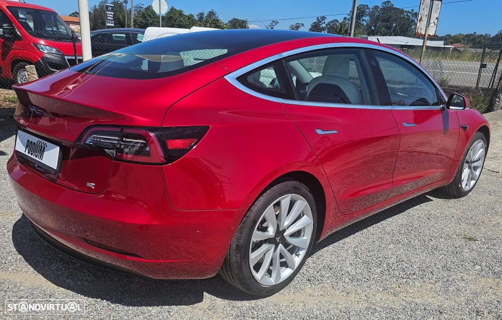 Tesla Model 3 Standard Range Plus RWD - 3