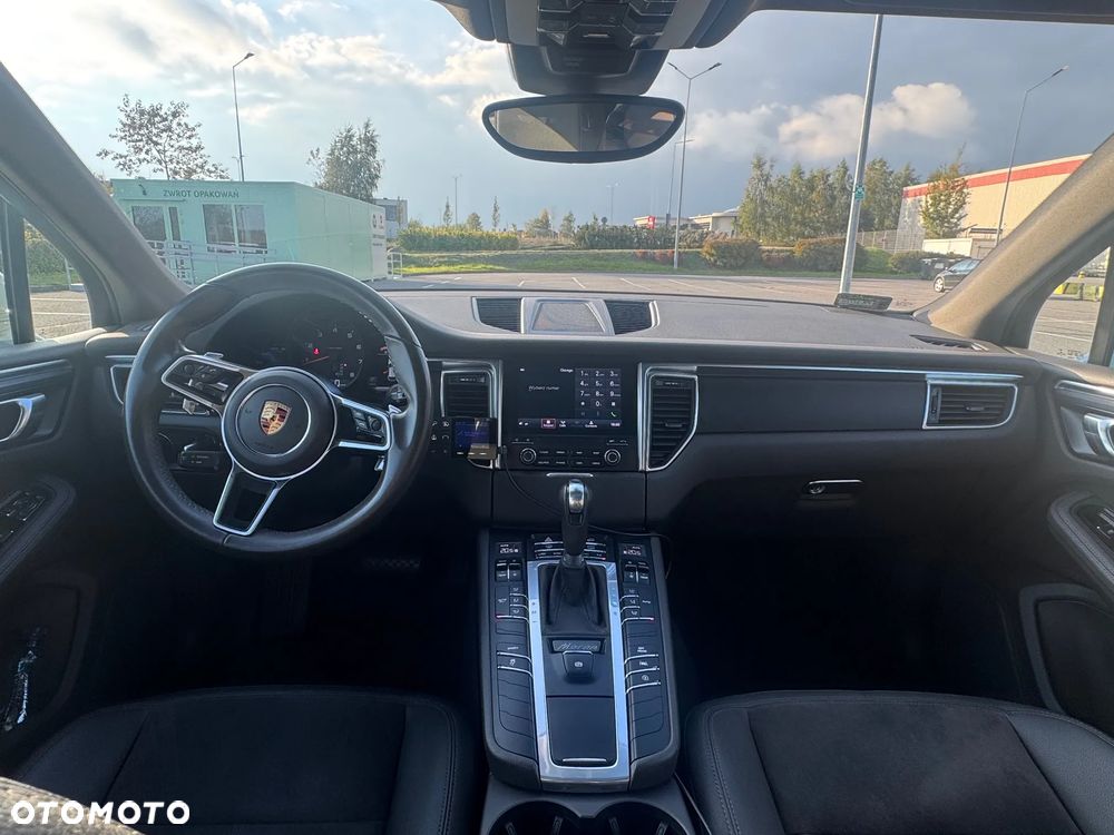 Porsche Macan - 6