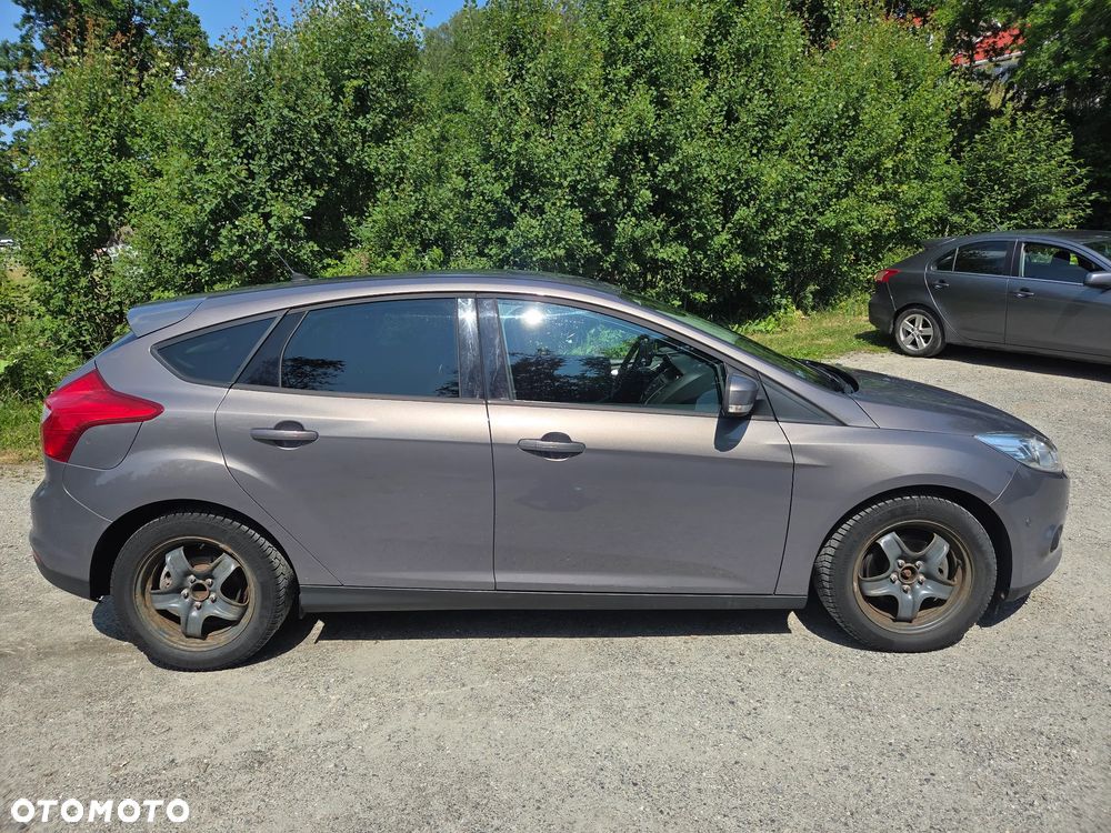 Ford Focus - 7