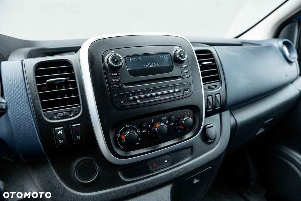 Opel Vivaro - 19