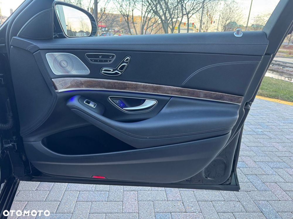 Mercedes-Benz Klasa S 450 4Matic 9G-TRONIC - 23