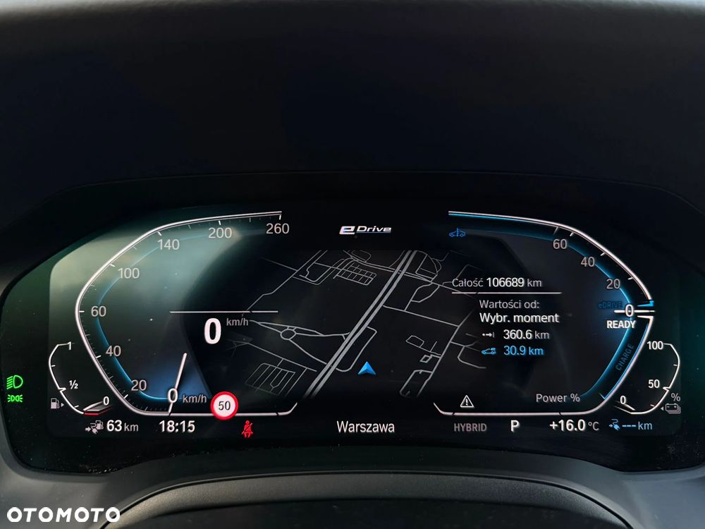 BMW Seria 3 330e PHEV M Sport sport - 33