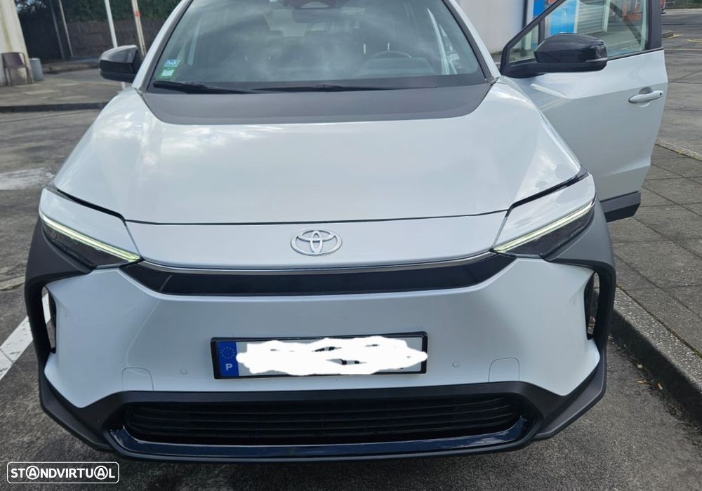 Toyota bZ4X 71,4 kWh Exclusive - 1