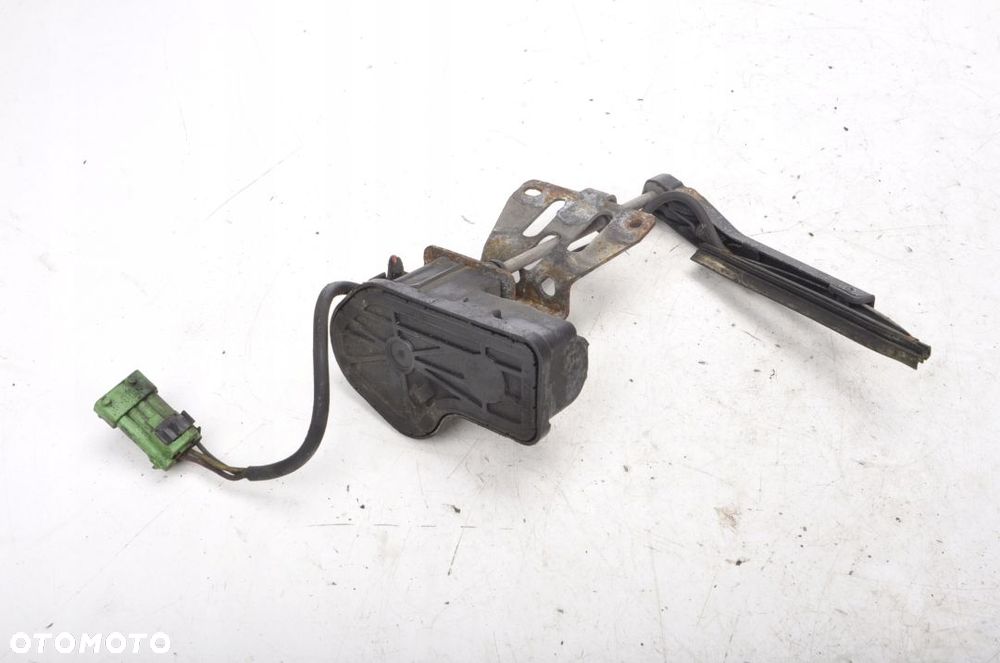 SAAB 9-5 SILNICZEK WYCIERACZKI LAMPY PRAWY - 4