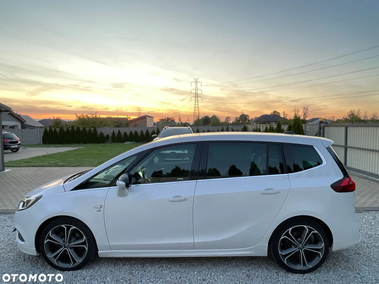 Opel Zafira - 16