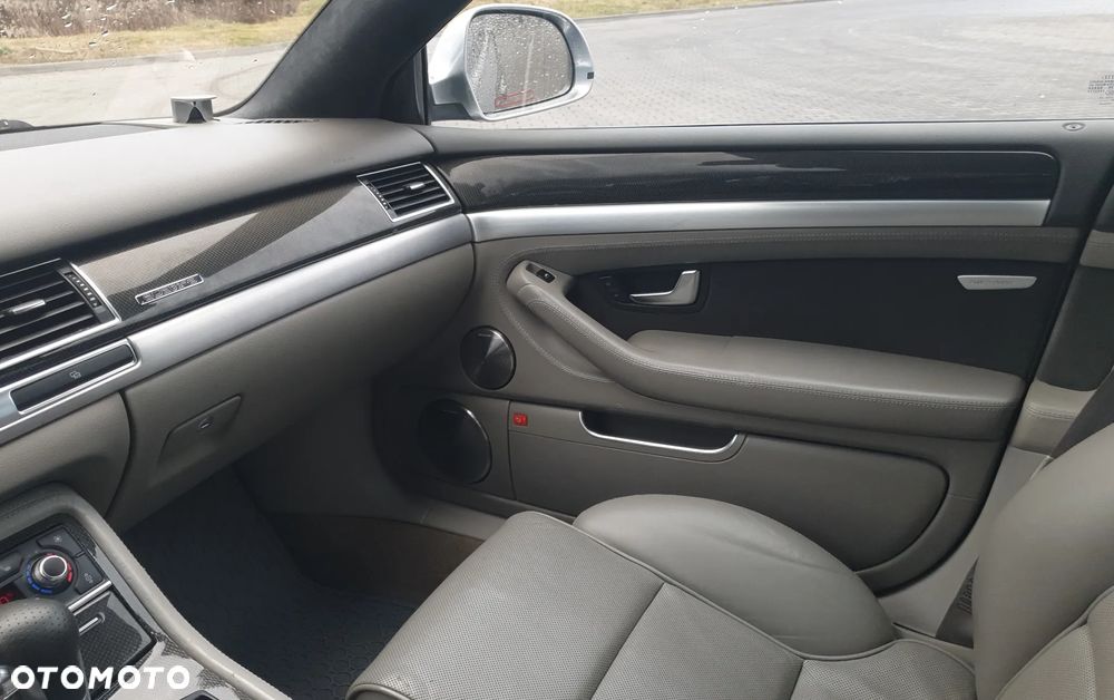 Audi A8 - 13