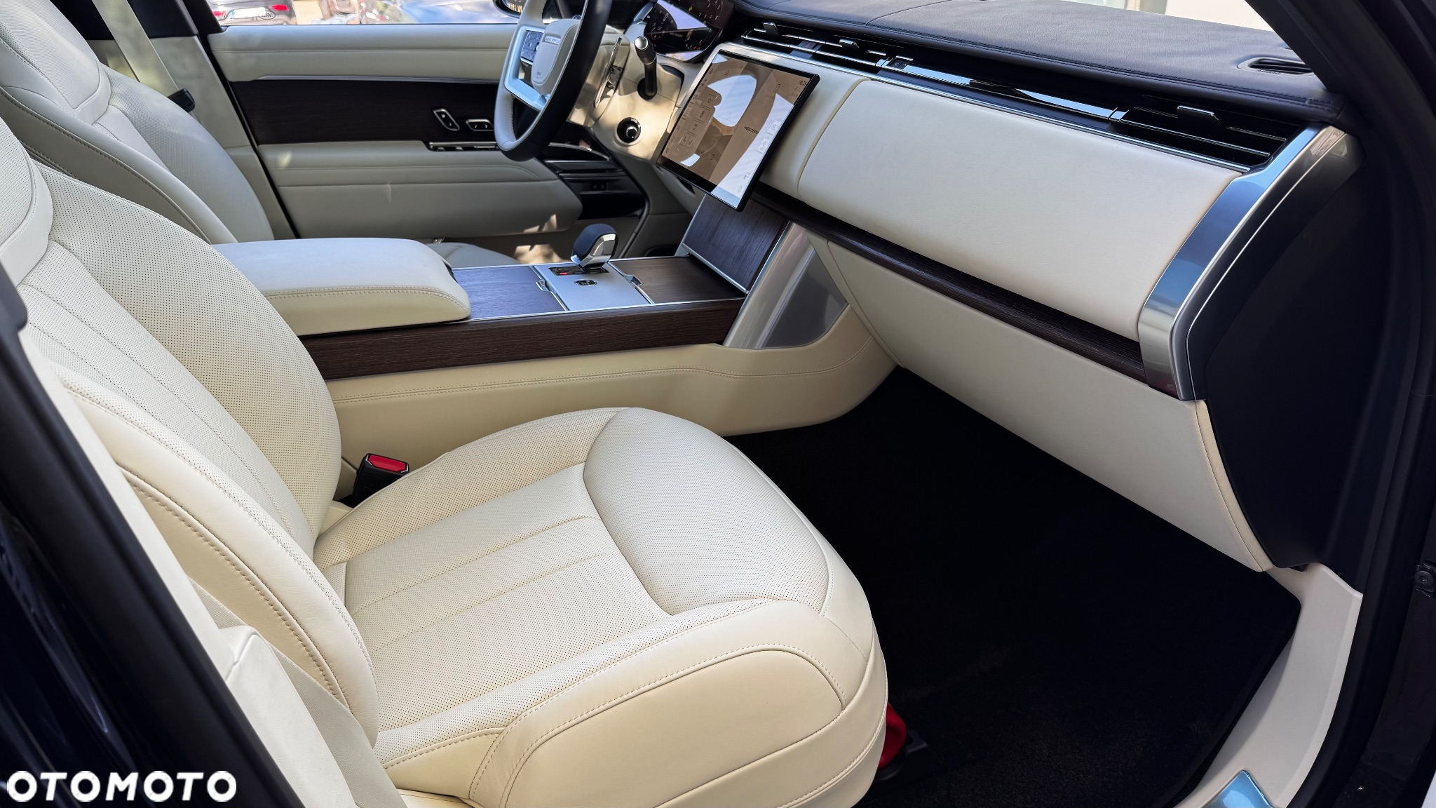 Land Rover Range Rover 4.4 V8 P535 Autobiography - 9
