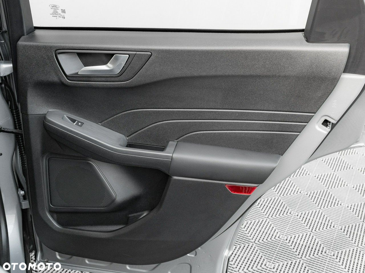 Ford Kuga 1.5 EcoBoost FWD Titanium - 28