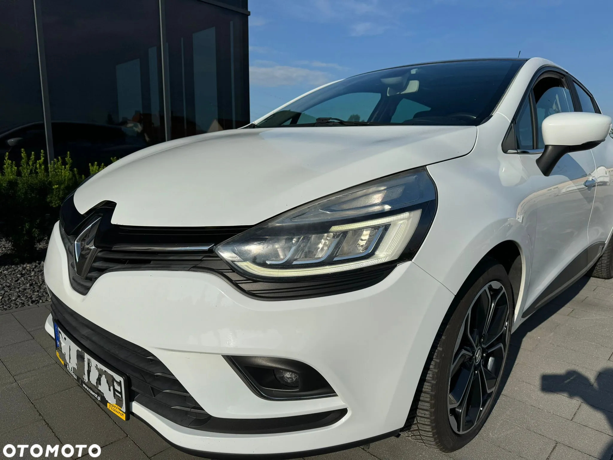 Renault Clio - 2