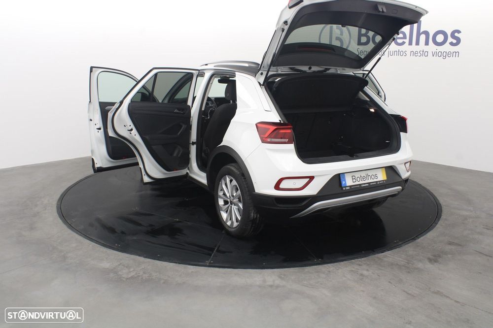 VW T-Roc 1.5 TSI Life DSG - 13