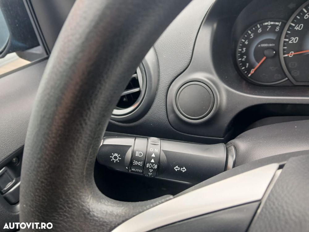 Mitsubishi Space Star 1.2 2WD MT Invite - 11