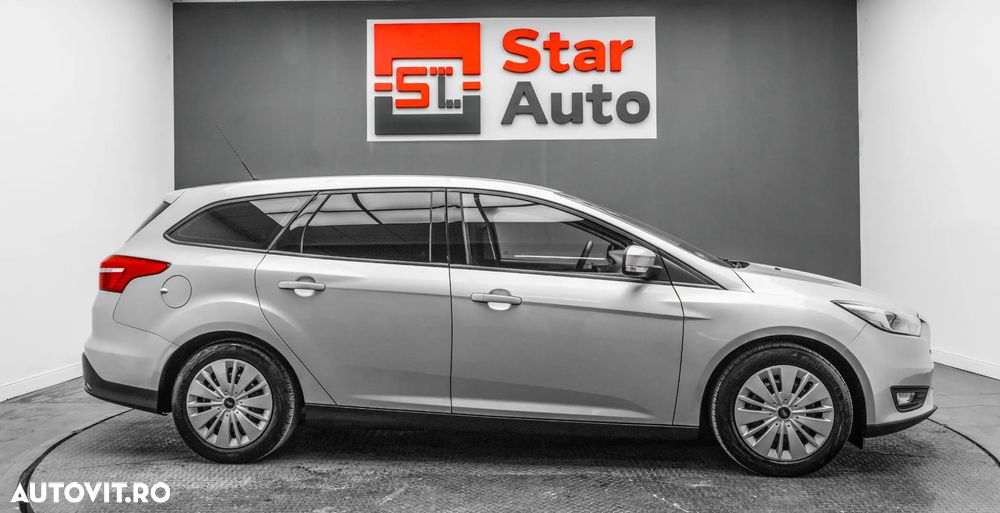 Ford Focus 1.6 TI-VCT Powershift Titanium - 10