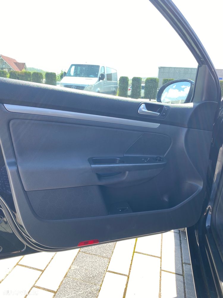 Volkswagen Golf 1.9 TDI Comfortline - 8