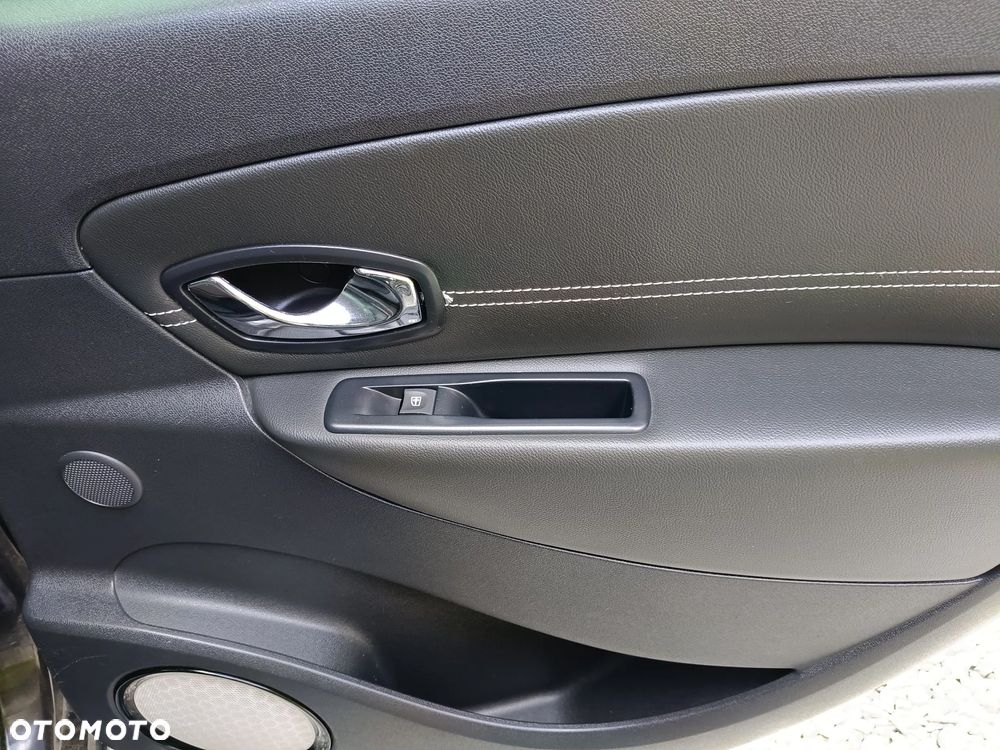 Renault Scenic Energy dCi 110 S&S Bose Edition - 10