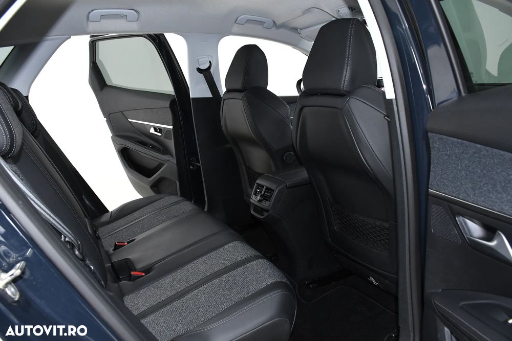 Peugeot 3008 PureTech 130 Stop & Start GPF EAT8 Allure - 15