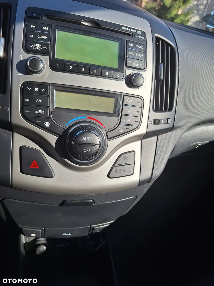Hyundai i30 i30cw 1.6 CRDi Classic - 12