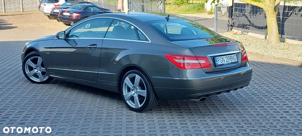 Mercedes-Benz Klasa E - 6