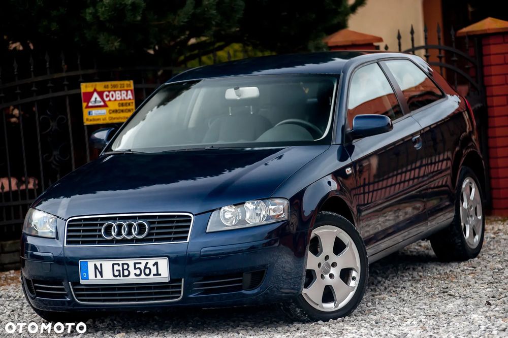 Audi A3 3-drzwiowe 1.6 Ambition - 24