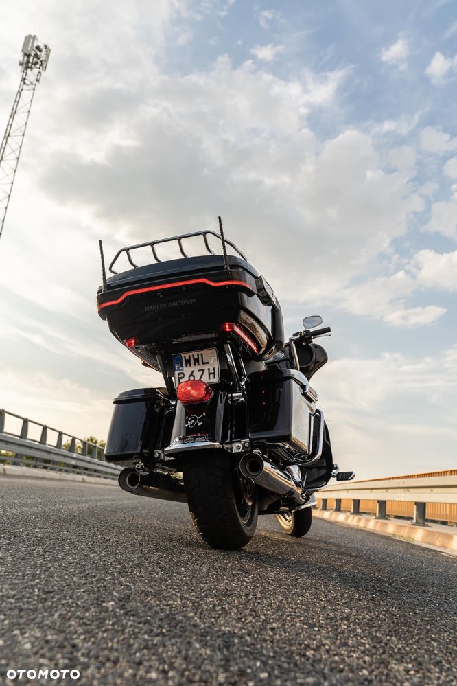 Harley-Davidson FLHT Electra Glide Standard - 4