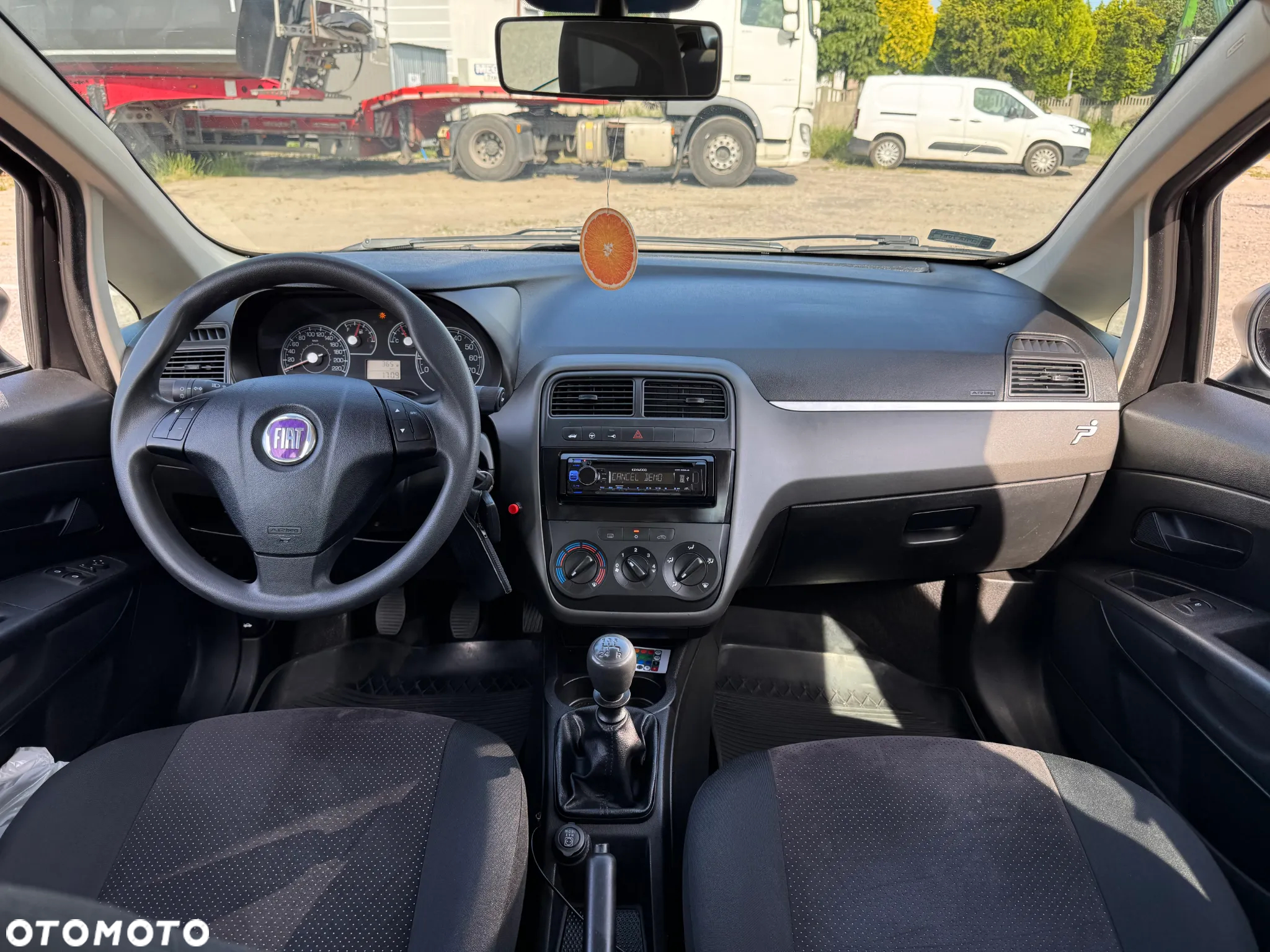 Fiat Grande Punto 1.4 8V Dynamic - 2