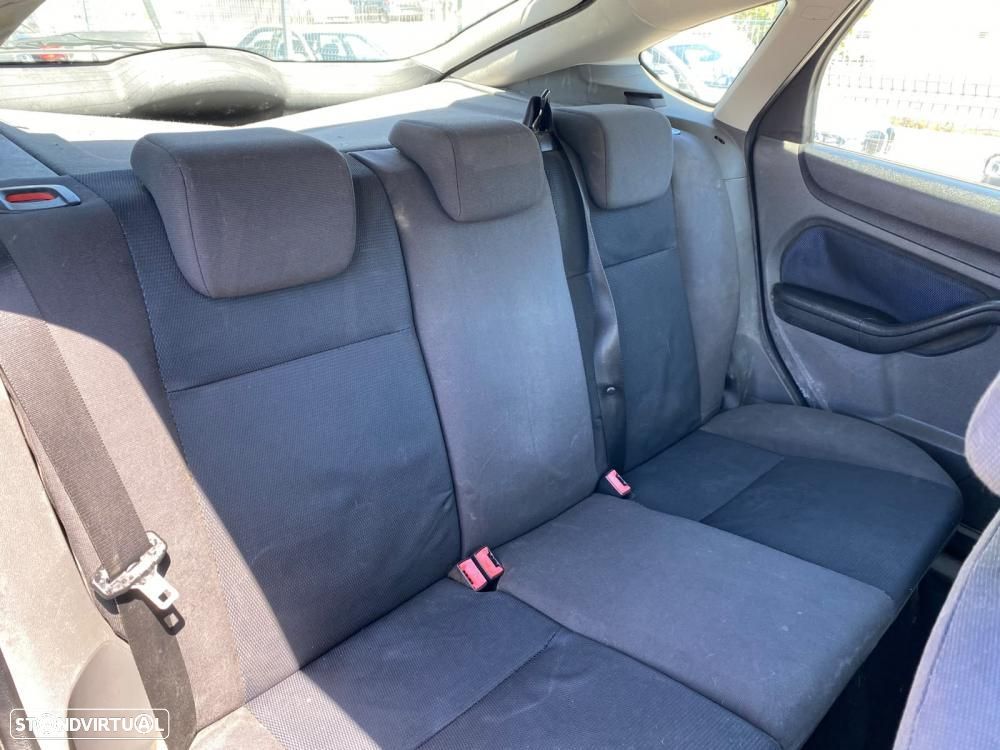 Ford Focus 1.6 TDCi ECOnetic - 9