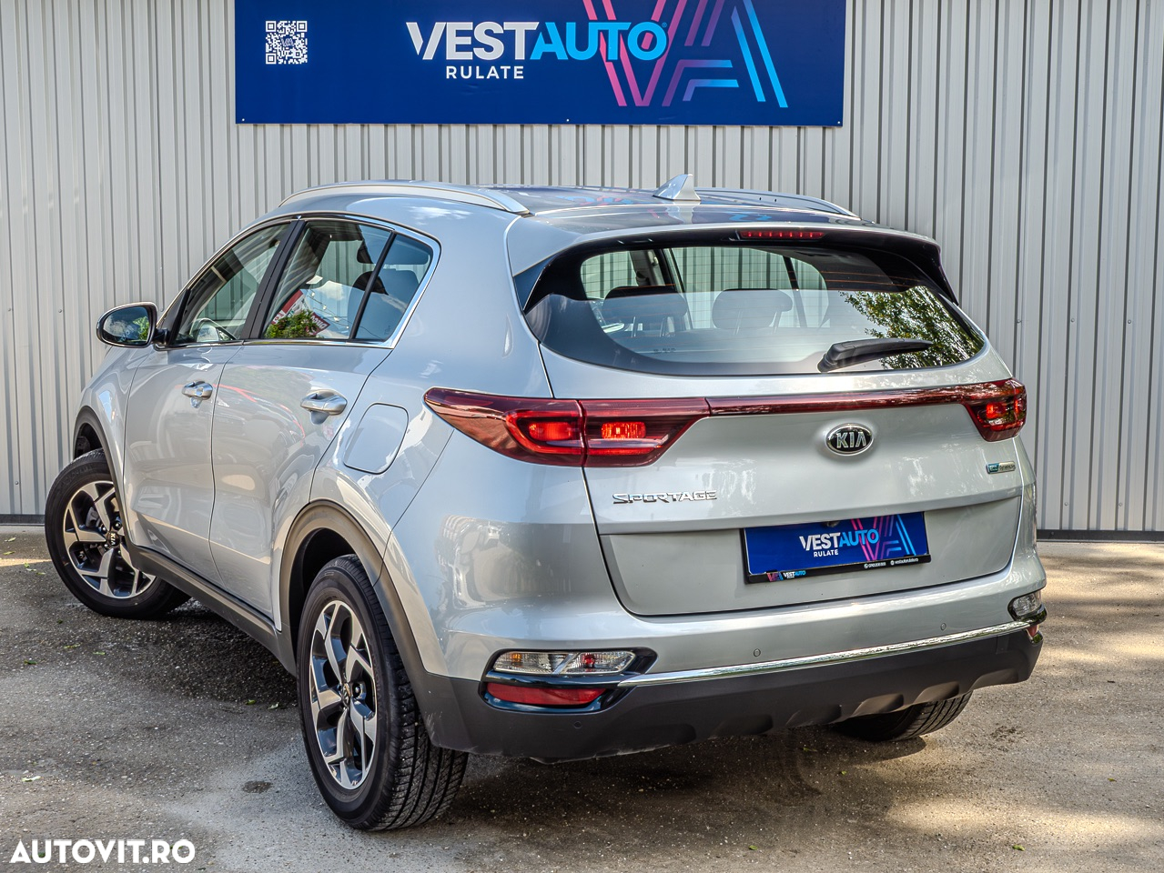 Kia Sportage 1.6 CRDI 2WD Eco-Dynamics+ (48V M-H) DCT Spirit - 3