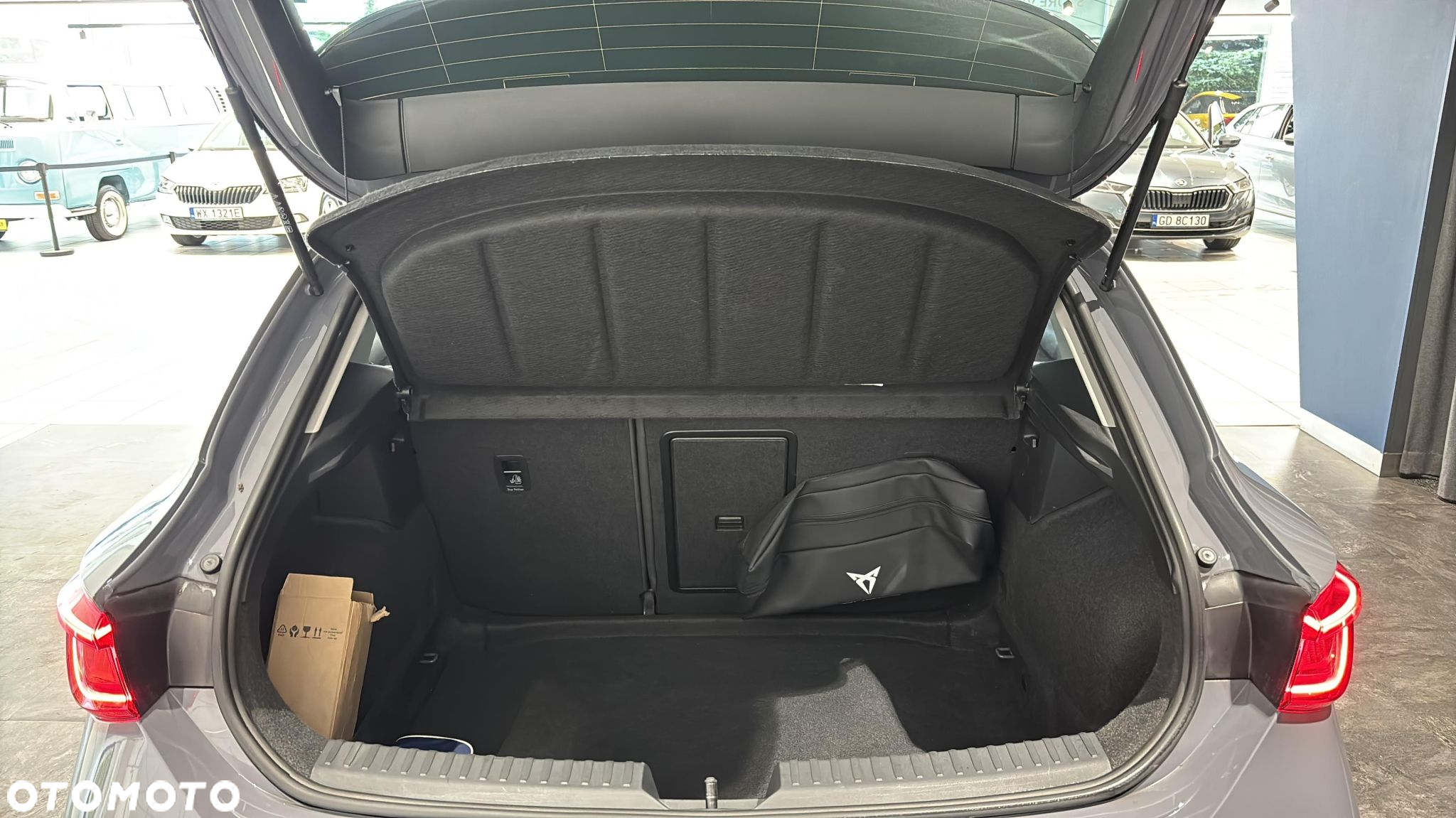 Cupra Leon 1.5 eTSI DSG - 17