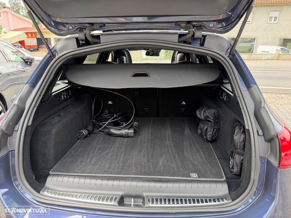 Mercedes-Benz C 300 de AMG Line - 21