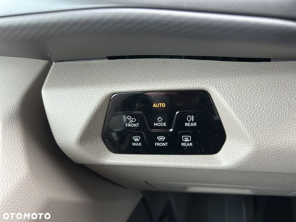 Volkswagen California - 32