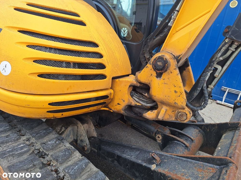 JCB 8085 Zts - 33