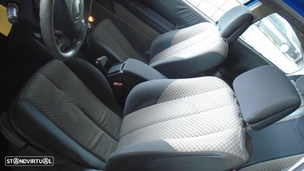 Para Peças Renault Megane Ii (Bm0/1_, Cm0/1_) - 5