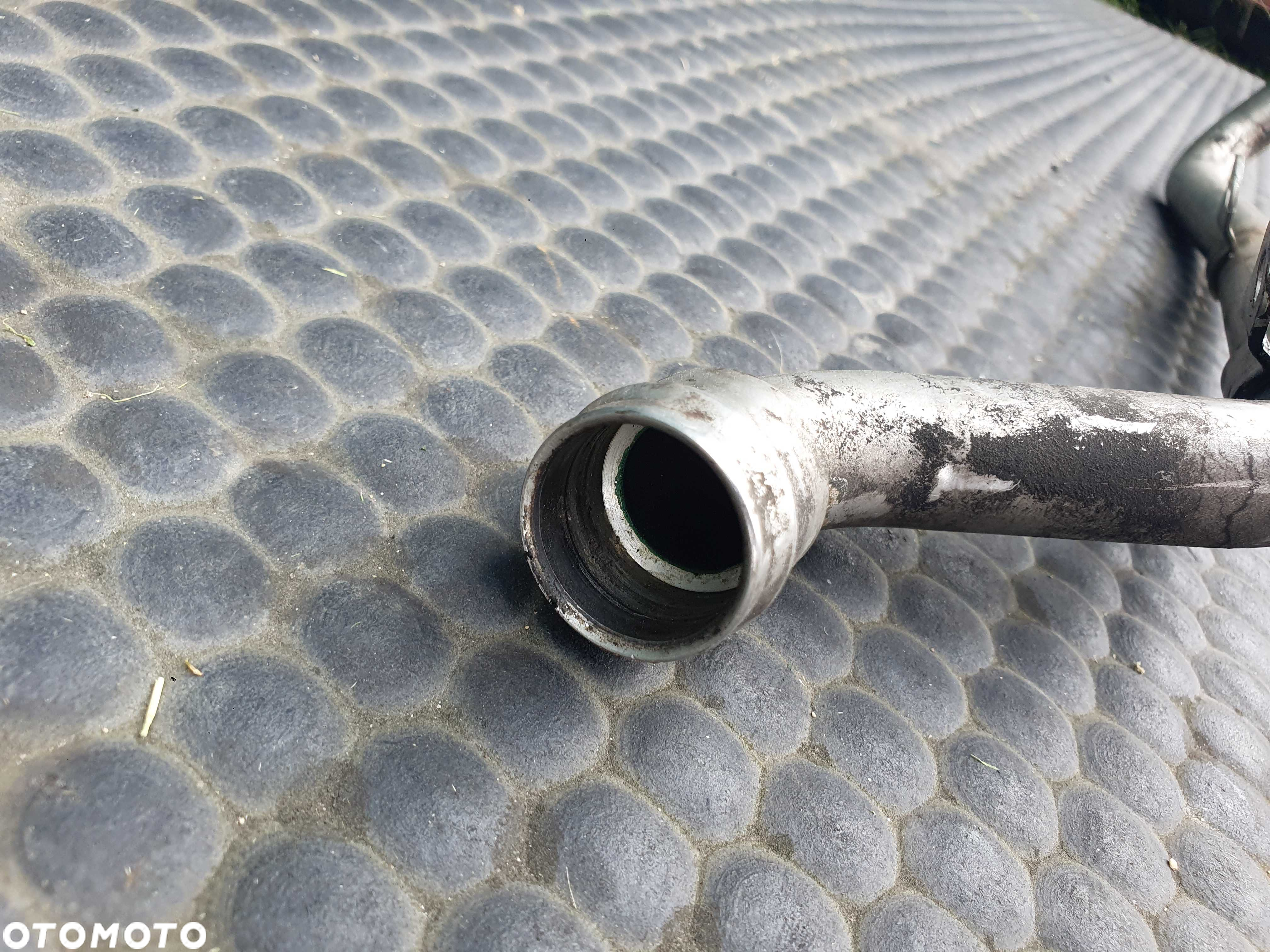 Rurka Przewód 06C131143H 06C131848B Rura Króciec Zaworu EGR Kolanko Trójnik 3.0 V6 ASN Audi A4 B6 B7 A6 C5 VW - 14