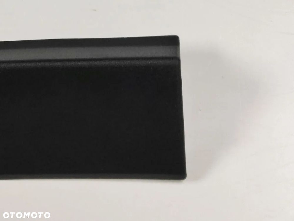 FORD EXPLORER od 2020r Poszycie Klapy Bagażnika - 3