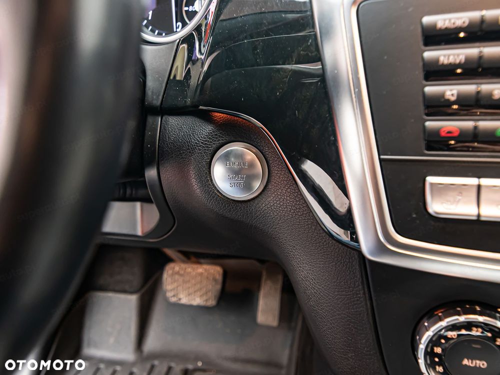 Mercedes-Benz ML 350 BlueTEC 4-Matic - 16