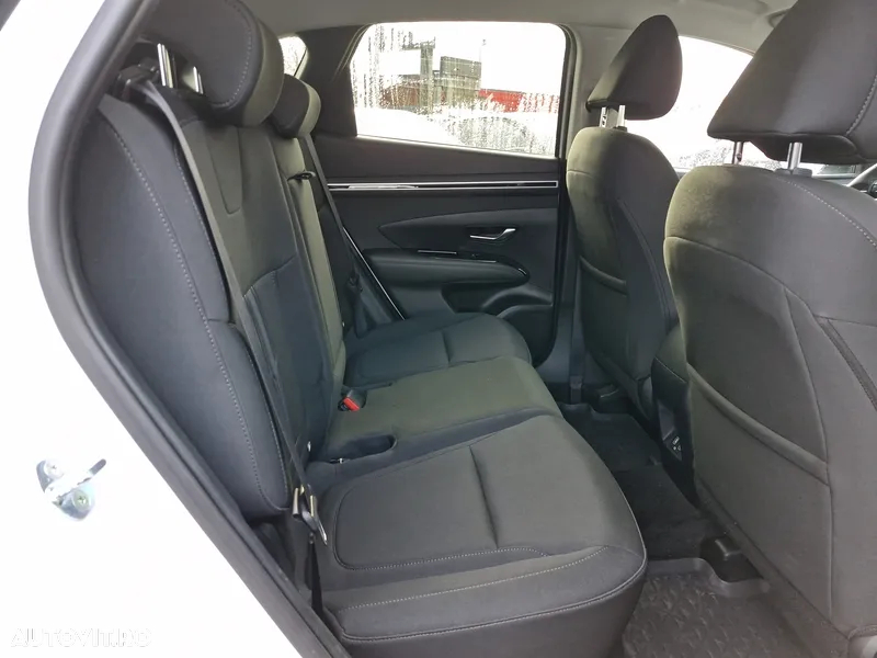 Hyundai Tucson 1.6 T-GDi 48V-Hybrid 2WD DCT Select - 8