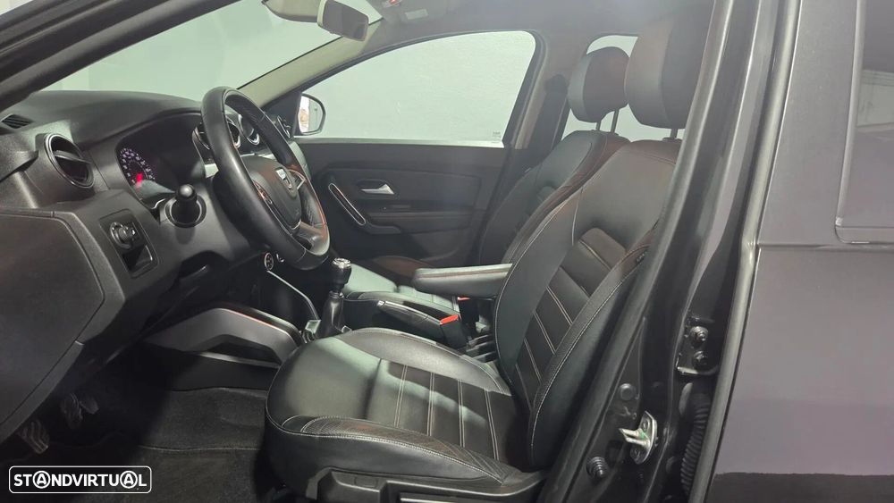 Dacia Duster 1.5 Blue dCi Prestige - 13